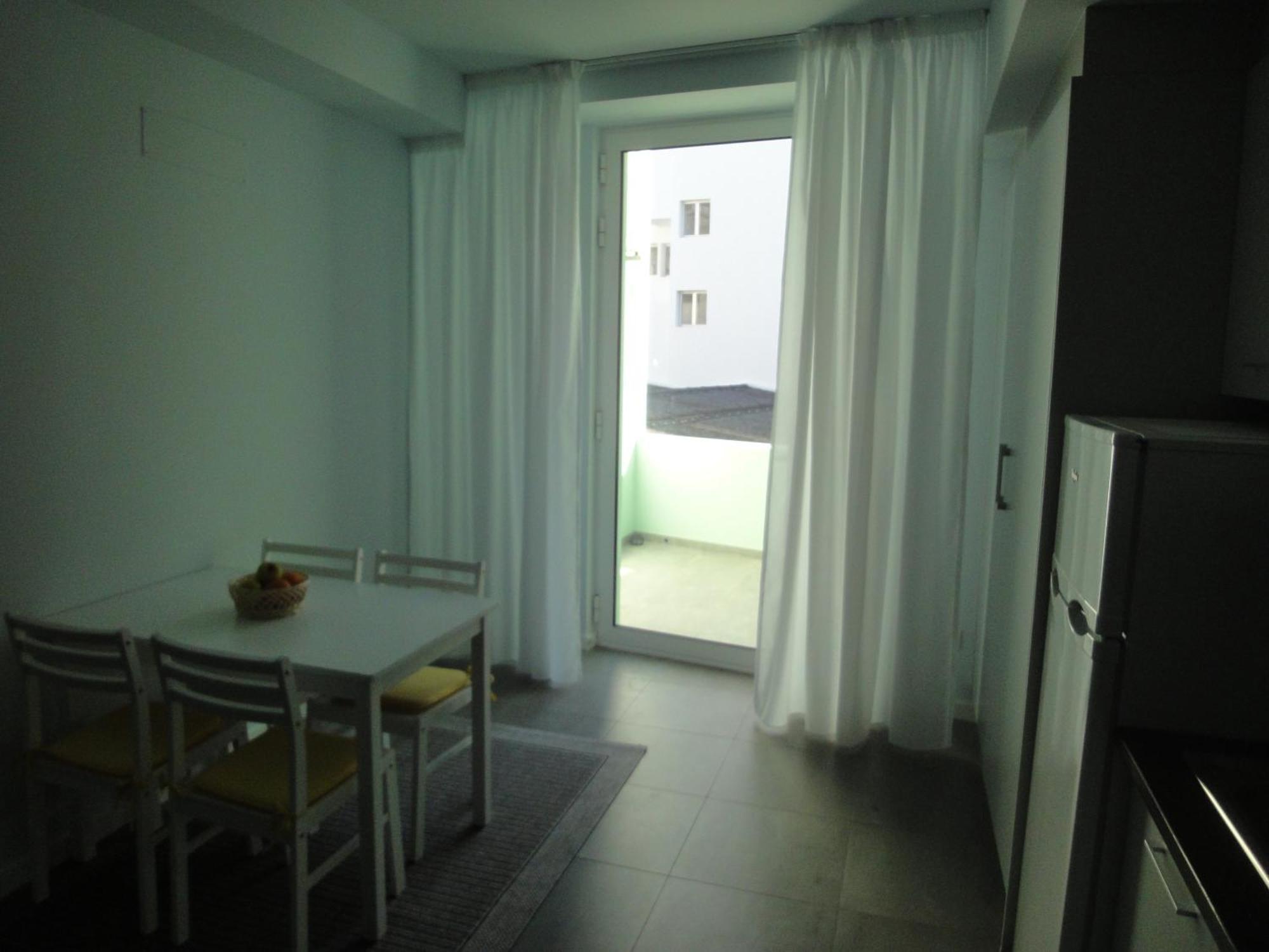 Apartamentos Almeida Garrett Πόντα Ντελγκάντα Εξωτερικό φωτογραφία