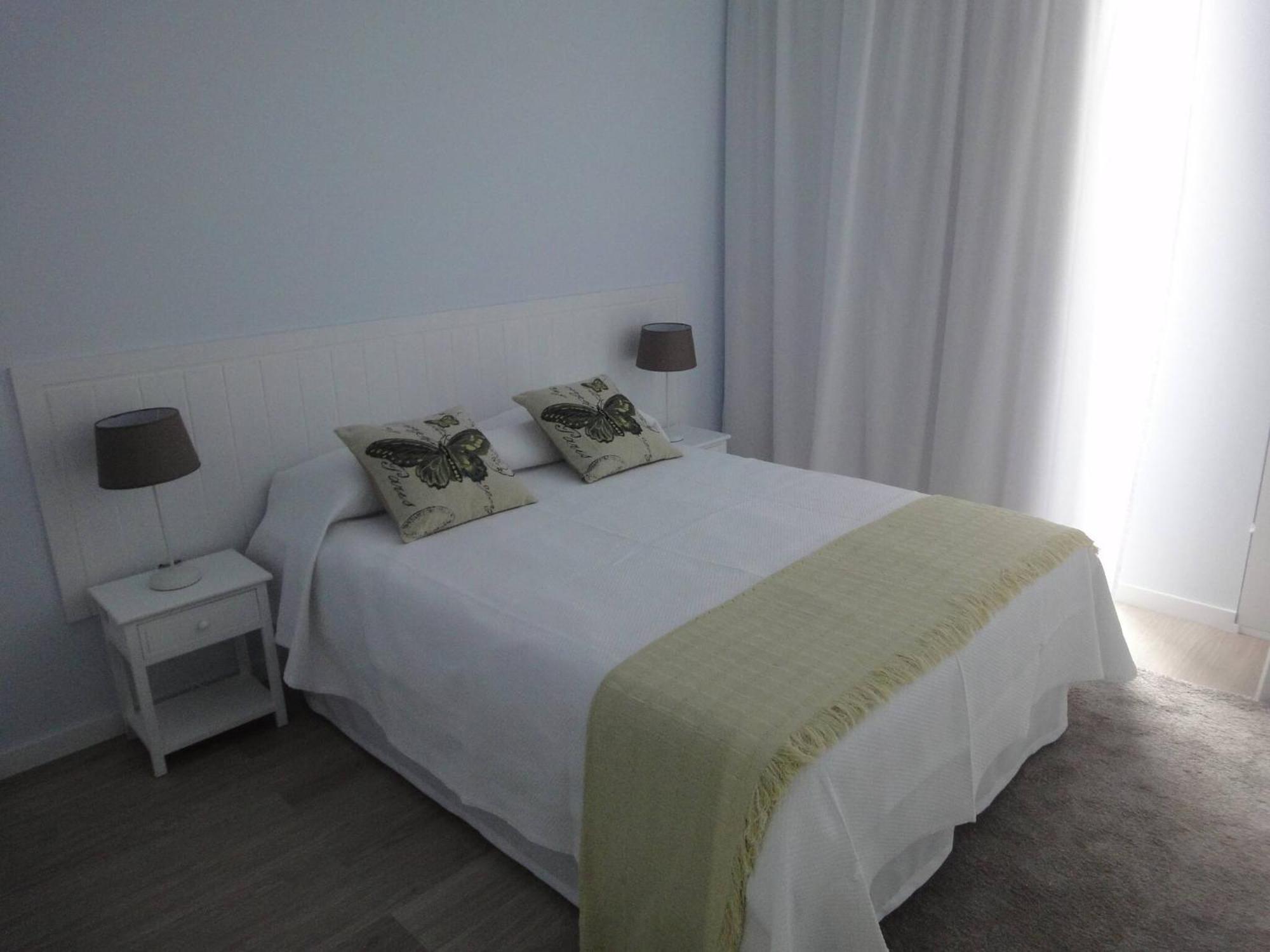 Apartamentos Almeida Garrett Πόντα Ντελγκάντα Εξωτερικό φωτογραφία